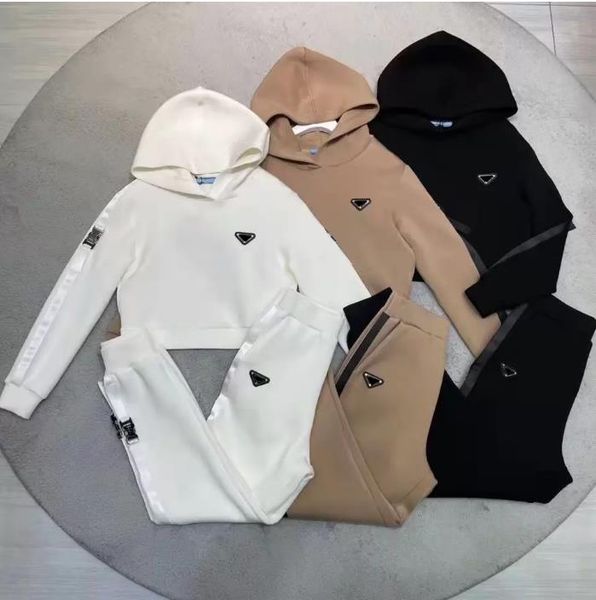 women tracksuits two pieces sets terry hoodie sweater wool and pants with letters size for lady slim hoodies knits tracksuit autunmn winter, Gray
women tracksuits two pieces sets terry hoodie sweater wool and pants with letters size for lady slim hoodies knits tracksuit autunmn winter, Gray