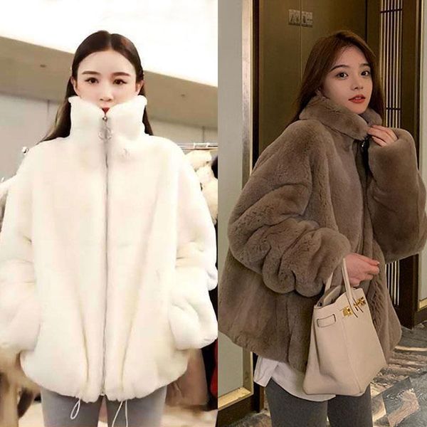 2021 women winter solid imitation fur coat lady stand-up collar hooded teddy plush outerwear female loose warm casual jacket g84, Black
2021 women winter solid imitation fur coat lady stand-up collar hooded teddy plush outerwear female loose warm casual jacket g84, Black