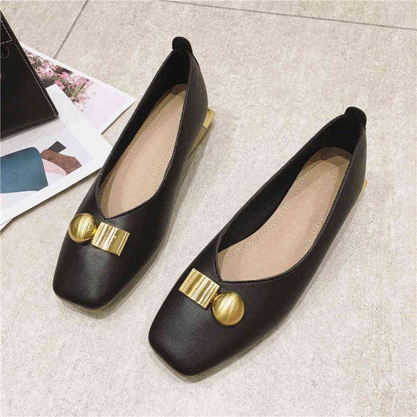 plus size 35-42 women dress shoes square nose low heels women pumps metal square heel, Black
plus size 35-42 women dress shoes square nose low heels women pumps metal square heel, Black