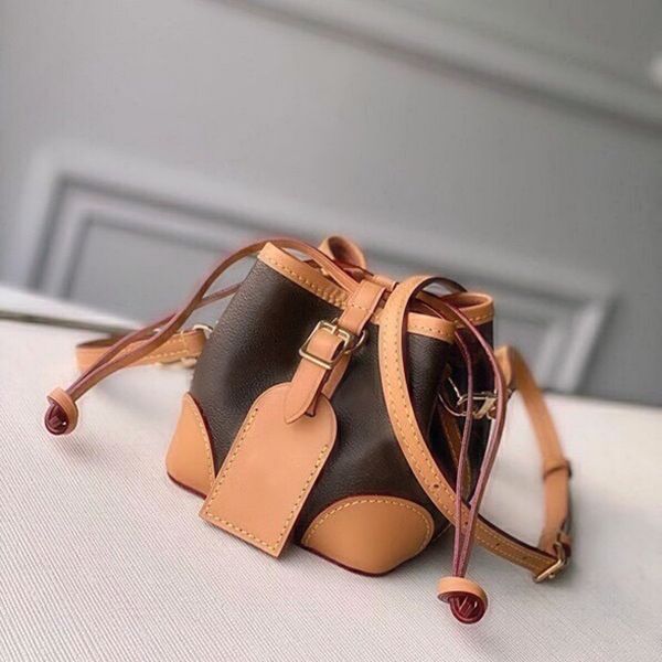 designer drawstring bucket bag genuine leather fashion women mini purse shoulder bags lady handbag presbyopic shopping bag crossbody bag
designer drawstring bucket bag genuine leather fashion women mini purse shoulder bags lady handbag presbyopic shopping bag crossbody bag