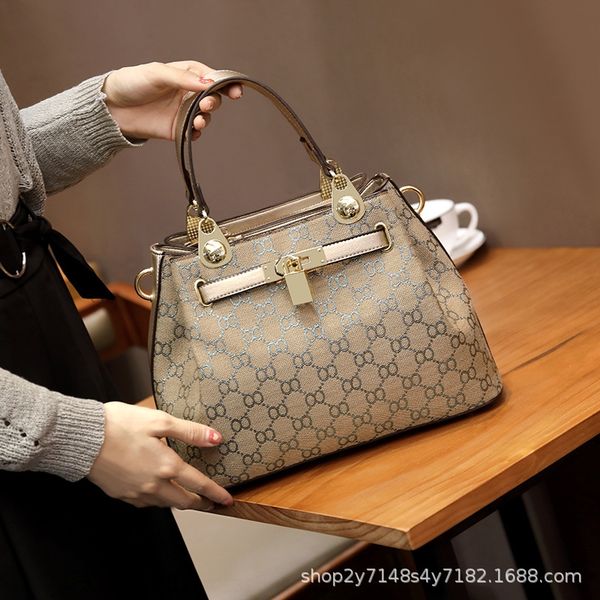 2019 new autumn winter texture hand handsmall ck fashionable and versatile korean handbag single shoulder messenger women's bag dvqhm
2019 new autumn winter texture hand handsmall ck fashionable and versatile korean handbag single shoulder messenger women's bag dvqhm
