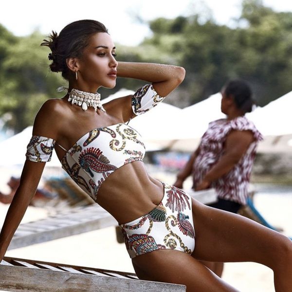2021 bikini ocean print split swimsuit one sleeve high waisted swimsuit kim kardashian high cut ladies, White;black
2021 bikini ocean print split swimsuit one sleeve high waisted swimsuit kim kardashian high cut ladies, White;black