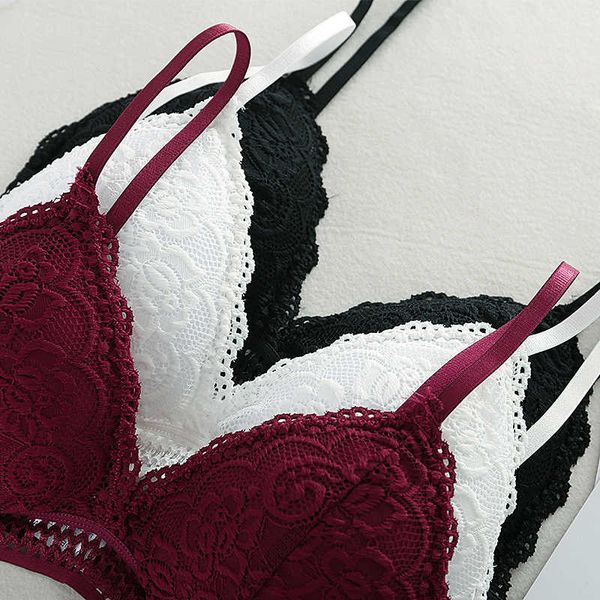 2020 new seamless deep v lace bras for women wireless push up bra thin comfort underwear lingerie french style bralette, Red;black
2020 new seamless deep v lace bras for women wireless push up bra thin comfort underwear lingerie french style bralette, Red;black