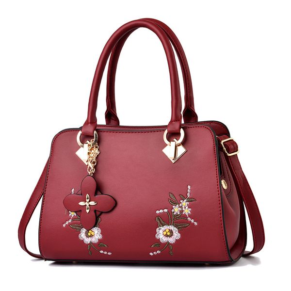 korean style autumn and winter new style pu ladies fashion shoulder bag handbag large capacity holiday party retro messenger bag
korean style autumn and winter new style pu ladies fashion shoulder bag handbag large capacity holiday party retro messenger bag