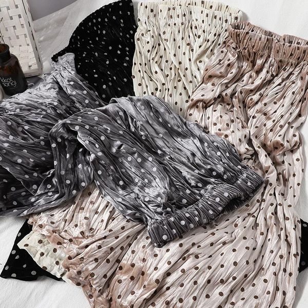 black/gray/beige polka dot pleated skirts women casual high waist draped velvet faldas female new fashion saia autumn winter
black/gray/beige polka dot pleated skirts women casual high waist draped velvet faldas female new fashion saia autumn winter