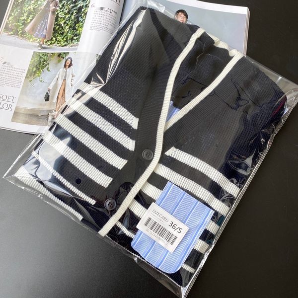 lcqyq piece new fake two autumn v-neck twith blue stripe loose tshirt stripe shirt and coat cardigan coat ks0806a rd2x4, White;black
lcqyq piece new fake two autumn v-neck twith blue stripe loose tshirt stripe shirt and coat cardigan coat ks0806a rd2x4, White;black