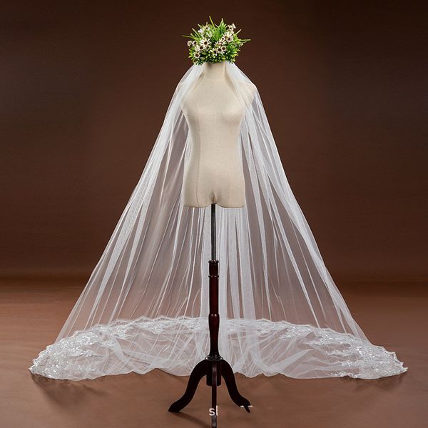 wedding veils lace appliqued oner layer 3meter-5meter custom made applique race veils with comb bride bridal accessories, Black
wedding veils lace appliqued oner layer 3meter-5meter custom made applique race veils with comb bride bridal accessories, Black