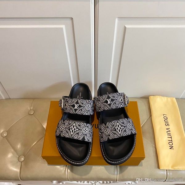 designer classic womens popular leather sandal slippers striking gladiator style leather outsole flat canvas plain sandals shoes size 35-45, Black
designer classic womens popular leather sandal slippers striking gladiator style leather outsole flat canvas plain sandals shoes size 35-45, Black