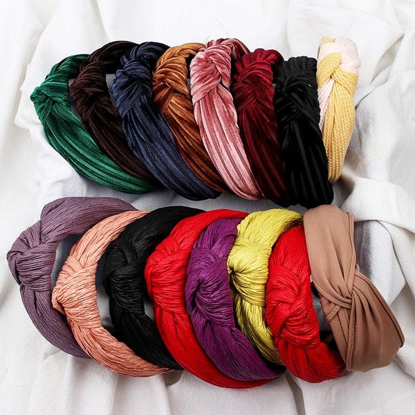 hair bun maker selling cross bands knot headband versitile fashion fabric large rims women's head buckle color mixture, Brown
hair bun maker selling cross bands knot headband versitile fashion fabric large rims women's head buckle color mixture, Brown