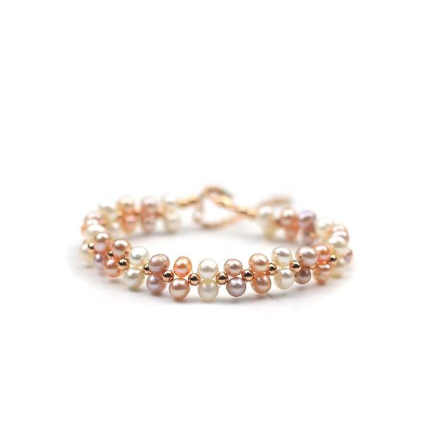 madalena sarara 4-5mm a+ freshwater pearl beaded making girl's bracelet wholesale, Black
madalena sarara 4-5mm a+ freshwater pearl beaded making girl's bracelet wholesale, Black