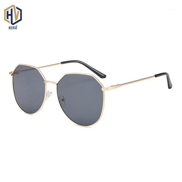 sunglasses woman fashion metal frame polygon gradient slice lens silica gel nose pads multiple colour1, White;black 
sunglasses woman fashion metal frame polygon gradient slice lens silica gel nose pads multiple colour1, White;black