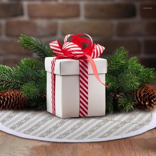 christmas decorations 80/123cm tree skirt non-woven fabric round carpet festive home floor mat bottom supplies1
christmas decorations 80/123cm tree skirt non-woven fabric round carpet festive home floor mat bottom supplies1