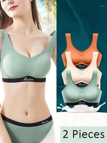 2pcs/lot summer underwear women seamless wireless brassiere girls sports push up bras gathered thin wire lingerie female1, Red;black
2pcs/lot summer underwear women seamless wireless brassiere girls sports push up bras gathered thin wire lingerie female1, Red;black