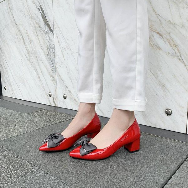 dress shoes sweet bowties women patent leather poined toe pumps 5cm high heels woman party casual office ladies size 41 42 43, Black
dress shoes sweet bowties women patent leather poined toe pumps 5cm high heels woman party casual office ladies size 41 42 43, Black
