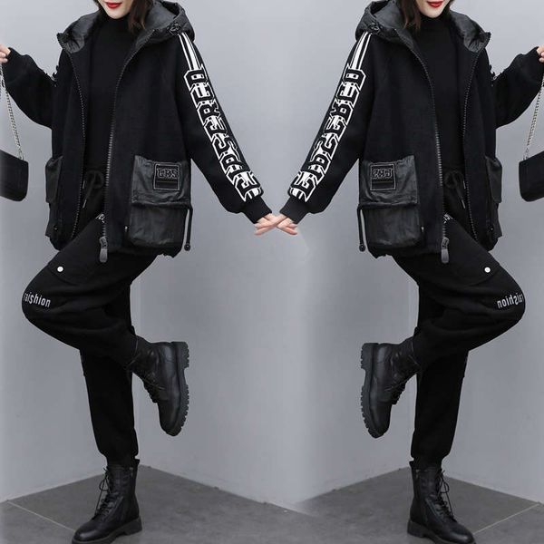 foreign style sports suit 2020 new korean casual large loose hooded sweater fashion two piece women's winter, Gray
foreign style sports suit 2020 new korean casual large loose hooded sweater fashion two piece women's winter, Gray