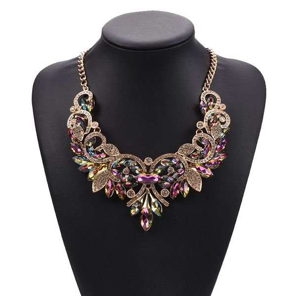 chokers fashion brand big choker necklace women bohemian large collar statement femme luxury crystal rhinestone party, Golden;silver
chokers fashion brand big choker necklace women bohemian large collar statement femme luxury crystal rhinestone party, Golden;silver