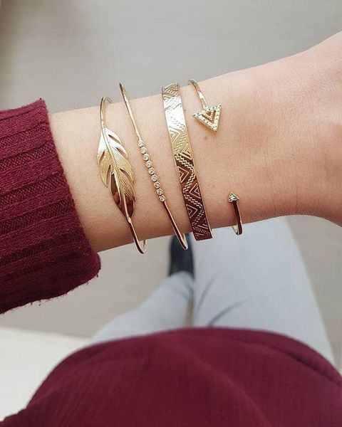 bohemian gold geometric chain bracelet set with alloy crystal for women classic crystal gold bracelet jewelry wholesale, Black
bohemian gold geometric chain bracelet set with alloy crystal for women classic crystal gold bracelet jewelry wholesale, Black