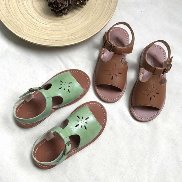 end manual high punching hollow soft soled velcro leather sandals for boys and girls, Black;red
end manual high punching hollow soft soled velcro leather sandals for boys and girls, Black;red