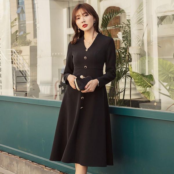 yigelila autumn new arrivals black dress v-neck full sleeves single-breasted dress a-line office lady solid mid-calf 653421, Black;gray
yigelila autumn new arrivals black dress v-neck full sleeves single-breasted dress a-line office lady solid mid-calf 653421, Black;gray