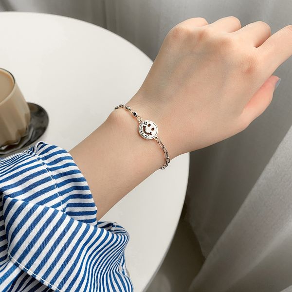 xbn31 ins небольшого помидор женщина с нерегулярным sterling улыбкой s925 цепи silver braceletbracelet braceletbracelet корейской версией та, Golden;silver
xbn31 ins небольшого помидор женщина с нерегулярным sterling улыбкой s925 цепи silver braceletbracelet braceletbracelet корейской версией та, Golden;silver