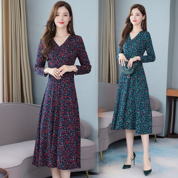 sleeve v-neck women's autumn and skirt long skirt winter dress 2020 new style waist shows thin broken flower korean velvet temperament, Black;gray
sleeve v-neck women's autumn and skirt long skirt winter dress 2020 new style waist shows thin broken flower korean velvet temperament, Black;gray