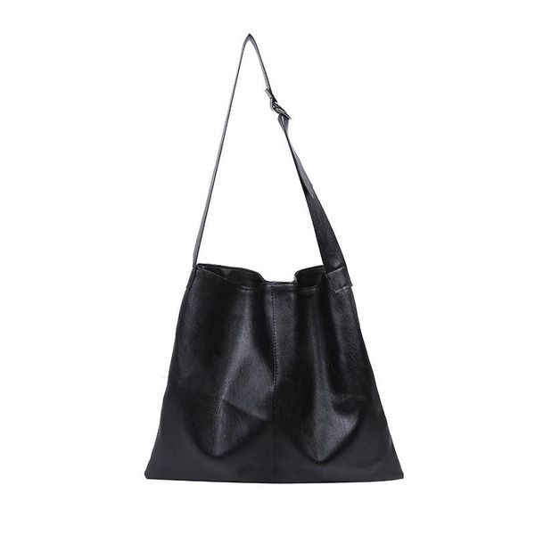 cross body 2021 women famous design fashion versatile shoulder large bag pu leather trendy korean style messenger crossbody
cross body 2021 women famous design fashion versatile shoulder large bag pu leather trendy korean style messenger crossbody