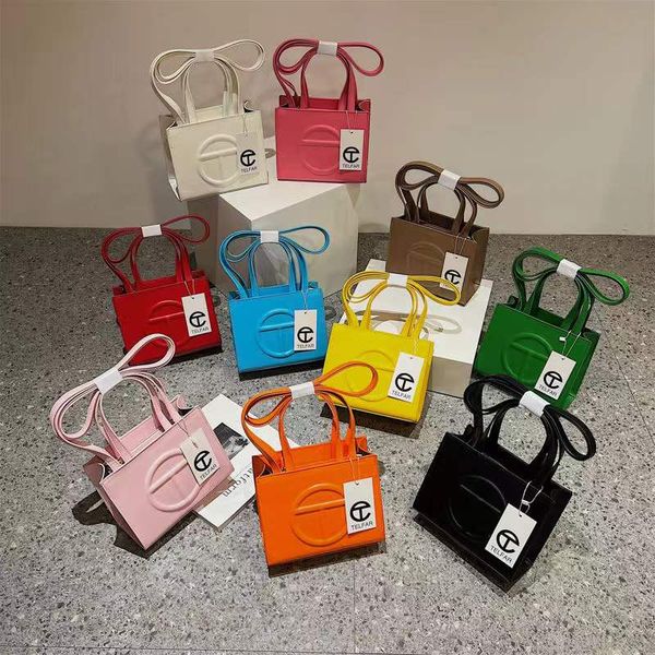 2022 women designer bags womens purse tote handbags fashion style luxury telfar bag pu leather handbag wholesale wallets
2022 women designer bags womens purse tote handbags fashion style luxury telfar bag pu leather handbag wholesale wallets