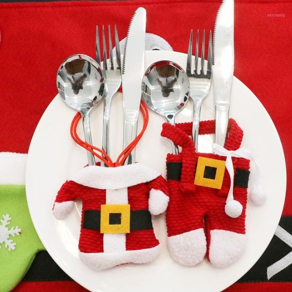 christmas decorations 6pcs year deskdecoration small clothes pants cutlery set  christmas tree decorations1
christmas decorations 6pcs year deskdecoration small clothes pants cutlery set  christmas tree decorations1