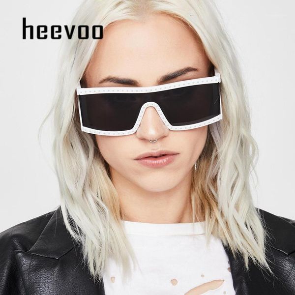 oversized square sunglasses women men black one piece big frame sun glasses men designer vintage shades uv4001, White;black
oversized square sunglasses women men black one piece big frame sun glasses men designer vintage shades uv4001, White;black