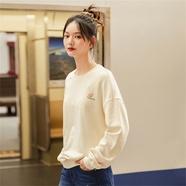 inman winter new arrivals pure cotton loose circle collar long sleeve lazy cartoon embroidered hoody women's coat 201217, Black
inman winter new arrivals pure cotton loose circle collar long sleeve lazy cartoon embroidered hoody women's coat 201217, Black