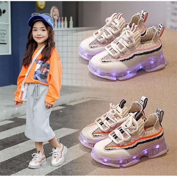 kids led with light casual sneakers boys girls footwear sweet comfortable charging flash child running shoes kids sport shoes y200104, Black;red
kids led with light casual sneakers boys girls footwear sweet comfortable charging flash child running shoes kids sport shoes y200104, Black;red
