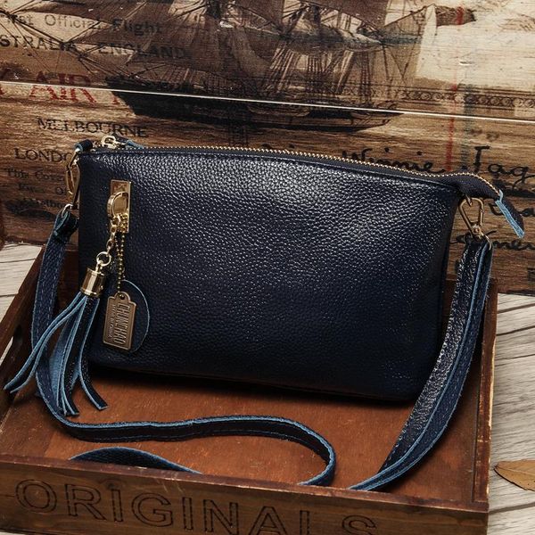 brand women genuine leather small shoulder bags cow leather bag fashion tassel ladies clutch new women messenger bags
brand women genuine leather small shoulder bags cow leather bag fashion tassel ladies clutch new women messenger bags