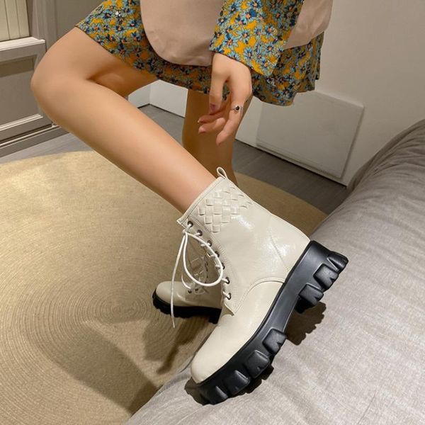 2021 autumn winter women boots fashion martin woman shoes round toe lace up platform boots warm fur female mid calf booties, Black
2021 autumn winter women boots fashion martin woman shoes round toe lace up platform boots warm fur female mid calf booties, Black