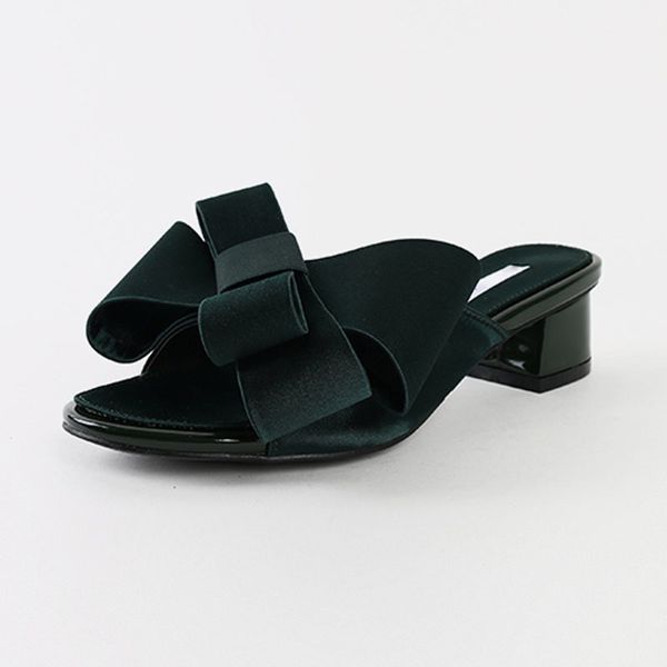 2021 new women's wearable shoes, plain satin big bow and a round head, summer half of slippers hks6, Black
2021 new women's wearable shoes, plain satin big bow and a round head, summer half of slippers hks6, Black