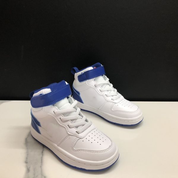 global selling mid-cut kids sports shoes 2021 new luxury original design leather casual basketball shoes ing, Black
global selling mid-cut kids sports shoes 2021 new luxury original design leather casual basketball shoes ing, Black