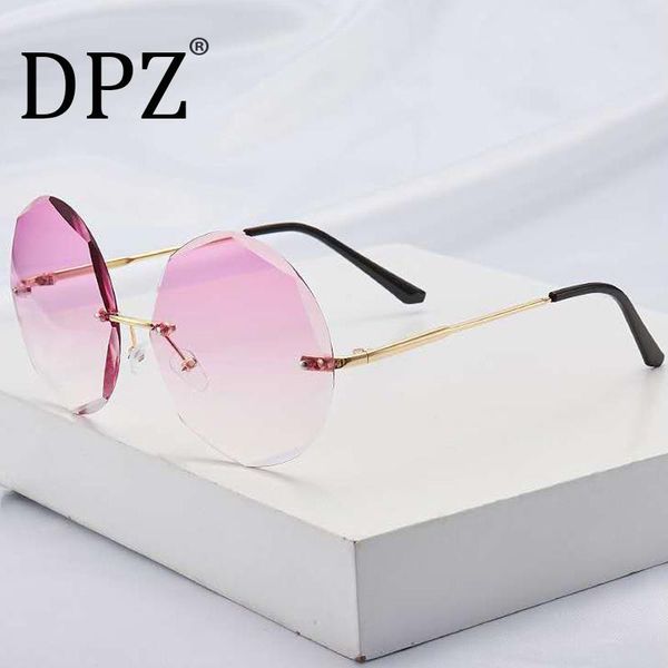 sunglasses 2021 dpz trend classic polygonal cut pilot for ladies rimless gradient uv400, White;black
sunglasses 2021 dpz trend classic polygonal cut pilot for ladies rimless gradient uv400, White;black
