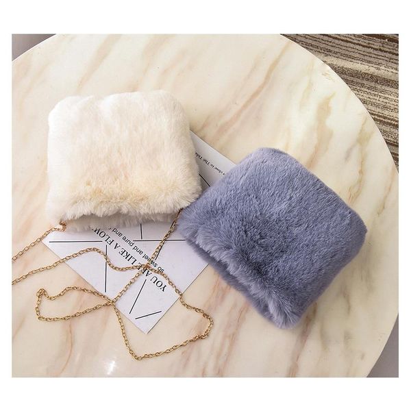 women shoulder messenger bag fluffy style wallet 2020 famous brands lady pouch crossbody bag beach pack sac main femme bolsa
women shoulder messenger bag fluffy style wallet 2020 famous brands lady pouch crossbody bag beach pack sac main femme bolsa
