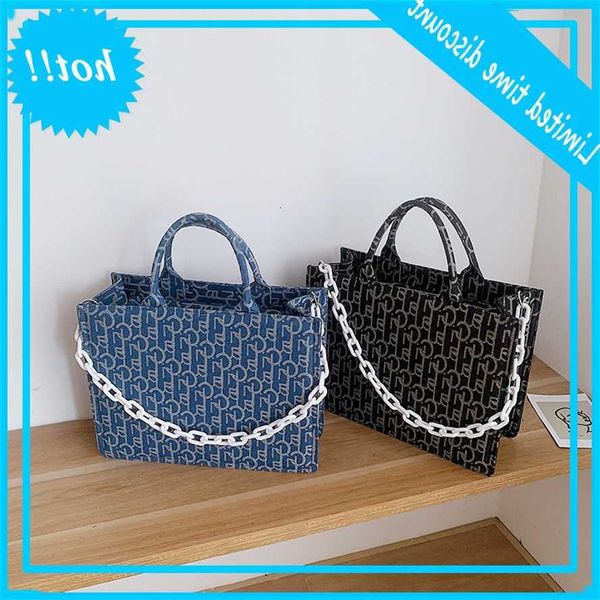 wanghong same shopping 2020 new fashion popular chain handbag large capacity tote bag women
wanghong same shopping 2020 new fashion popular chain handbag large capacity tote bag women