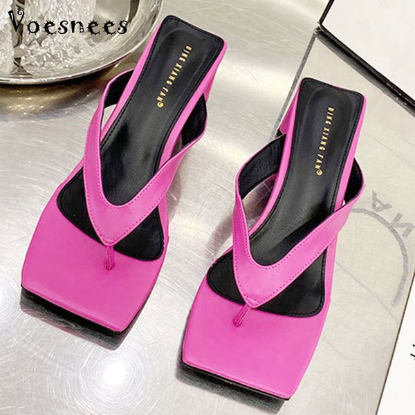 voesnees woman shoes slippers 2020 summer female fashion square toe thick heel flip-flops mid-heel 6.5cm out wear ladies slides x1020, Black
voesnees woman shoes slippers 2020 summer female fashion square toe thick heel flip-flops mid-heel 6.5cm out wear ladies slides x1020, Black