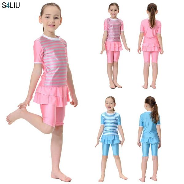 cute striped swimsuit girls short sleeve kids swimwear muslim arab swimming clothing modest swimwear suits sets fashion, Red
cute striped swimsuit girls short sleeve kids swimwear muslim arab swimming clothing modest swimwear suits sets fashion, Red