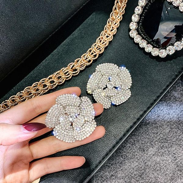 stud vintage flowers earrings temperament geometric plant full rhinestone crystal party weddings jewelry gifts, Golden;silver
stud vintage flowers earrings temperament geometric plant full rhinestone crystal party weddings jewelry gifts, Golden;silver