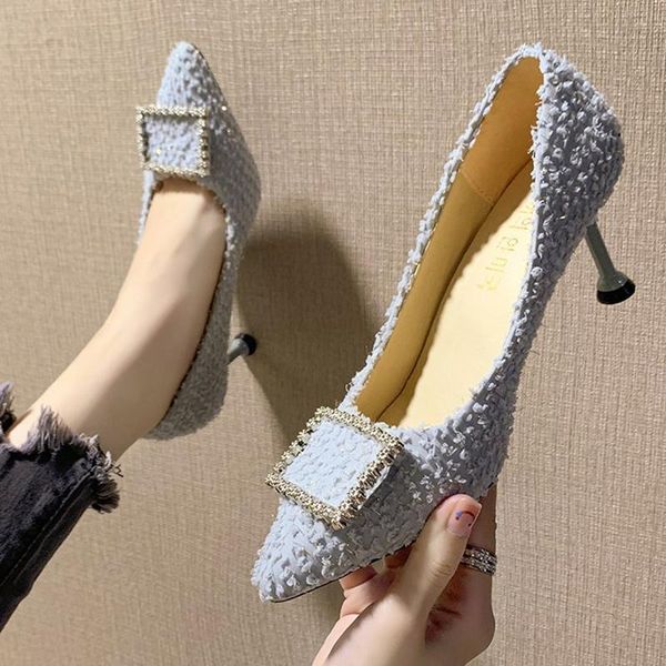 woman furry fleeces pumps crystal metal buckle tacones flannel fur escarpins femme pointy toe thin high heels shoes women 2020, Black
woman furry fleeces pumps crystal metal buckle tacones flannel fur escarpins femme pointy toe thin high heels shoes women 2020, Black