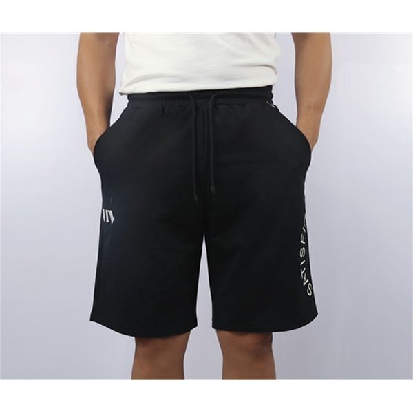 2020 summer new sports leisure fashion men's letter print shorts, White;black
2020 summer new sports leisure fashion men's letter print shorts, White;black