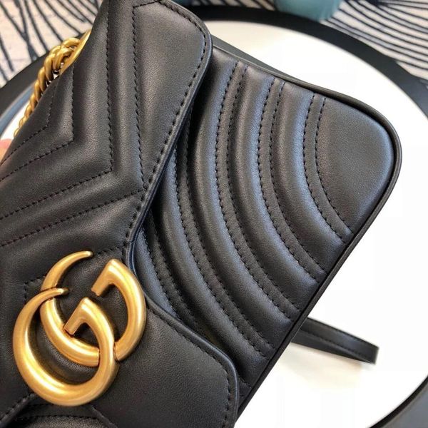 luxury classic designer bags love heart v wave pattern satchel handbags with handle shoulder bag chain crossbody purse shopping tote bags -s
luxury classic designer bags love heart v wave pattern satchel handbags with handle shoulder bag chain crossbody purse shopping tote bags -s