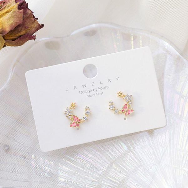 new korean classic sweet crystal pink butterfly stud earrings for women girls lovely elegant jewelry oorbellen gift1, Golden;silver
new korean classic sweet crystal pink butterfly stud earrings for women girls lovely elegant jewelry oorbellen gift1, Golden;silver