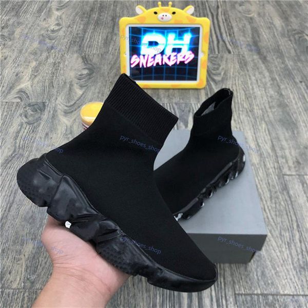 classic arrival platform sock design shoes mens womens socks casual shoes vintage tripler black white boots sports flat sneakers, Black;red
classic arrival platform sock design shoes mens womens socks casual shoes vintage tripler black white boots sports flat sneakers, Black;red