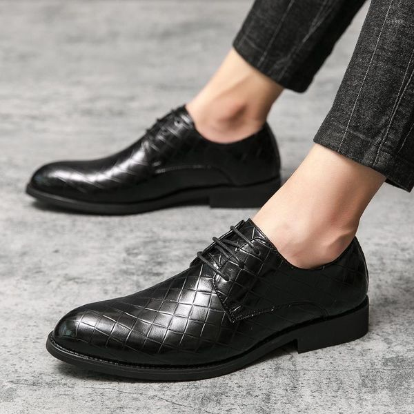 business luxury oxfords shoes men dress breathable leather shoes rubber formal dress office party wedding men1, Black
business luxury oxfords shoes men dress breathable leather shoes rubber formal dress office party wedding men1, Black