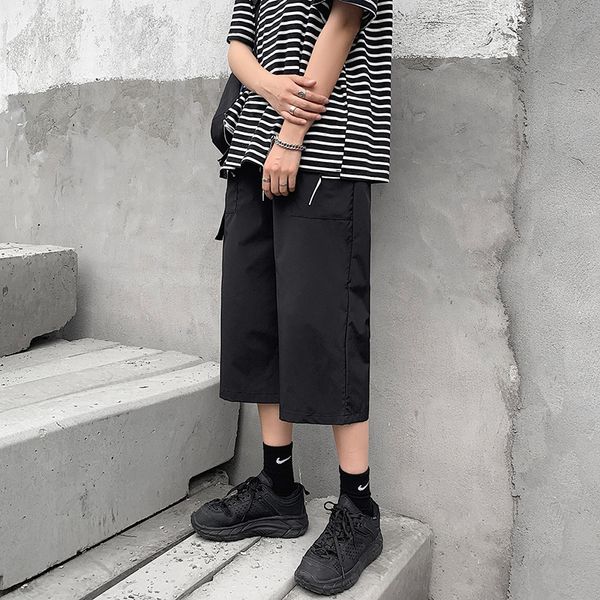 casual shorts drop feeling wide leg straight loose and versatile cool men's summer capris beach pants, White;black
casual shorts drop feeling wide leg straight loose and versatile cool men's summer capris beach pants, White;black