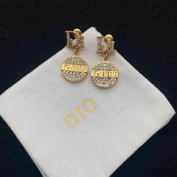 alphabet alphabet round full brilliant diamonds design quality women's pendant, Black
alphabet alphabet round full brilliant diamonds design quality women's pendant, Black