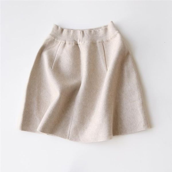 j1607 женщины краткие двойные карманы элегантные сплошные цветные knitte юбка дамы a-line мини-свитер юбки saias, Black
j1607 женщины краткие двойные карманы элегантные сплошные цветные knitte юбка дамы a-line мини-свитер юбки saias, Black